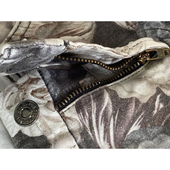 7 For All Mankind Floral Skinny Ankle Jeans Women’s Size 26 - Picture 8 of 11